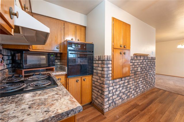 136 Joanne Dr, Latrobe, PA 15650