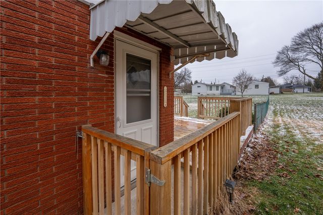 136 Joanne Dr, Latrobe, PA 15650