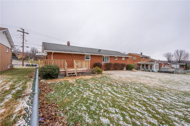 136 Joanne Dr, Latrobe, PA 15650