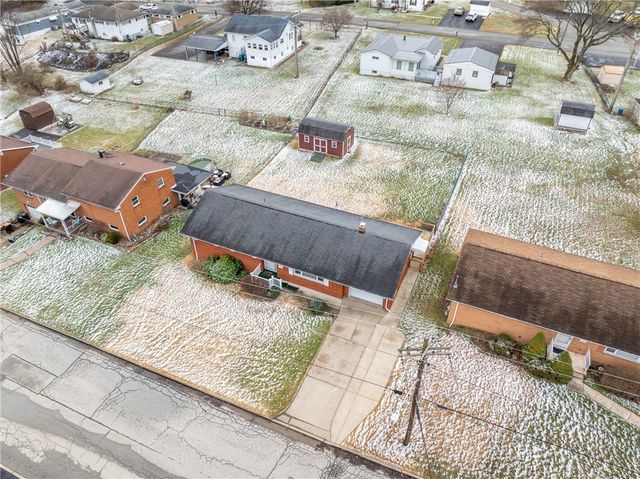 136 Joanne Dr, Latrobe, PA 15650