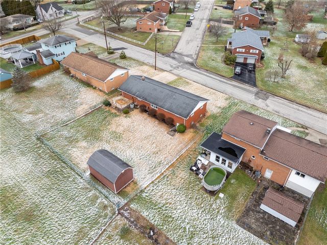 136 Joanne Dr, Latrobe, PA 15650