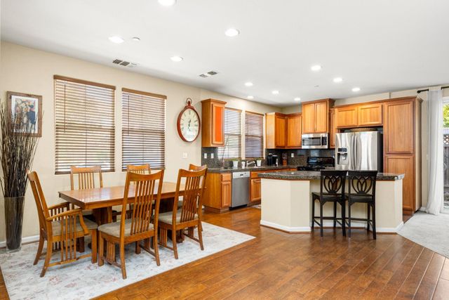 1336 Landmark Cir, Lincoln, CA 95648