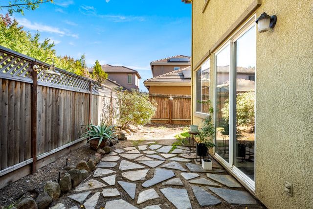 1336 Landmark Cir, Lincoln, CA 95648