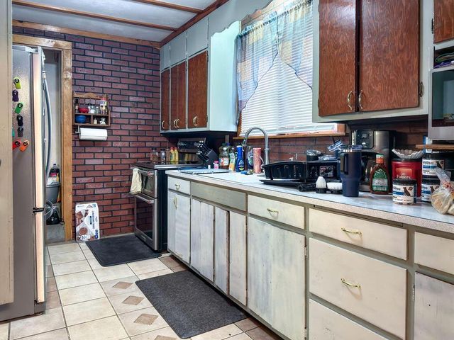 1005 Clara AVENUE, Sheboygan, WI 53081