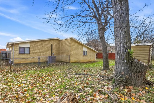 7208 Baird Drive, Fort Worth, TX 76134