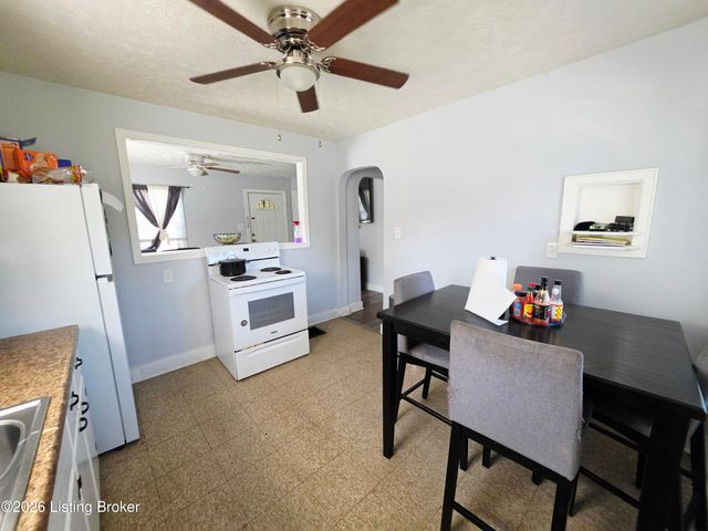 1623 S 28th St, Louisville, KY 40211