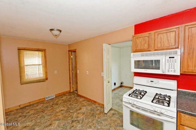 3152 N Thompson Street, Rotterdam, NY 12306