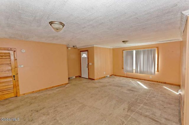 3152 N Thompson Street, Rotterdam, NY 12306