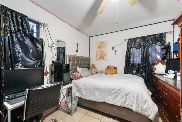 11138 Linden, Lynwood, CA 90262