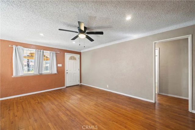 11138 Linden, Lynwood, CA 90262