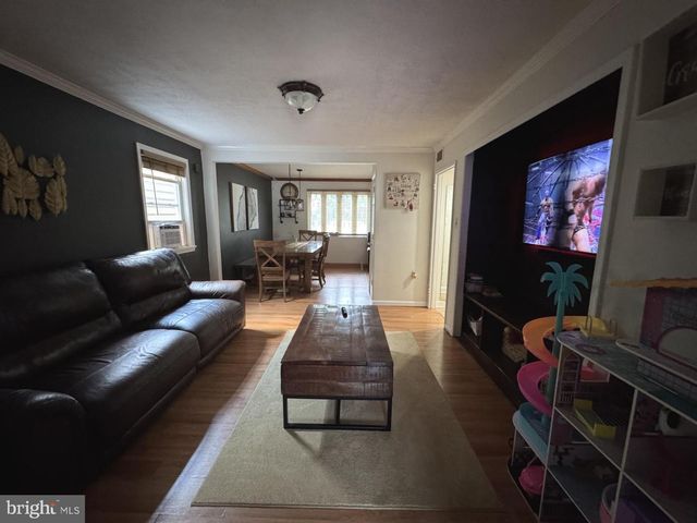 609 FAIRHILL RD, Morrisville, PA 19067