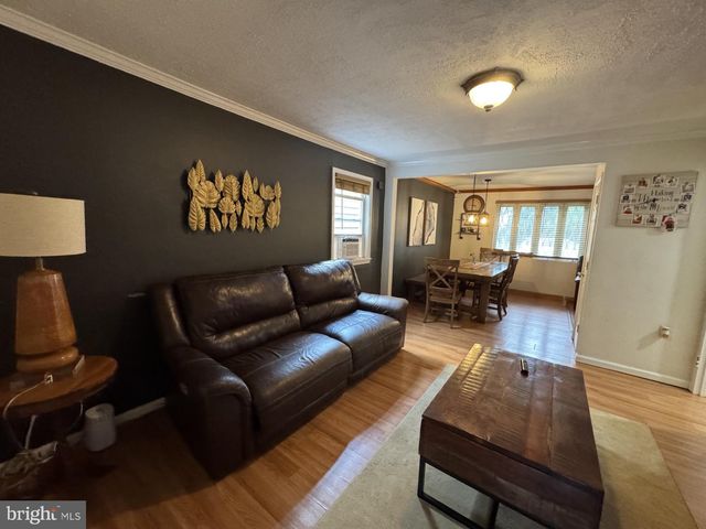 609 FAIRHILL RD, Morrisville, PA 19067