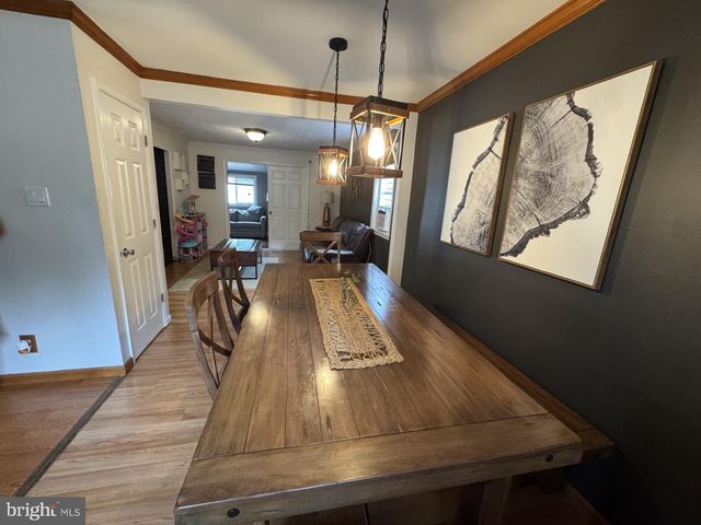609 FAIRHILL RD, Morrisville, PA 19067