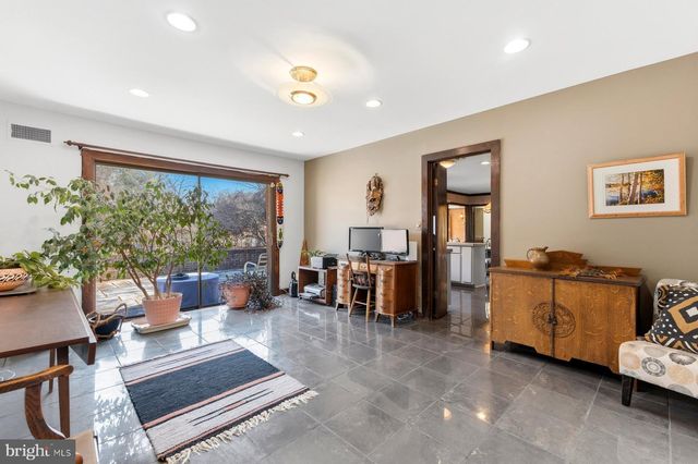 11001 LOCKWOOD DR, Silver Spring, MD 20901