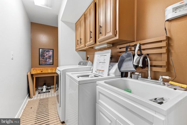 11001 LOCKWOOD DR, Silver Spring, MD 20901