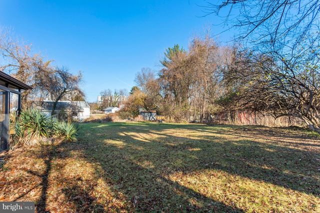 11001 LOCKWOOD DR, Silver Spring, MD 20901