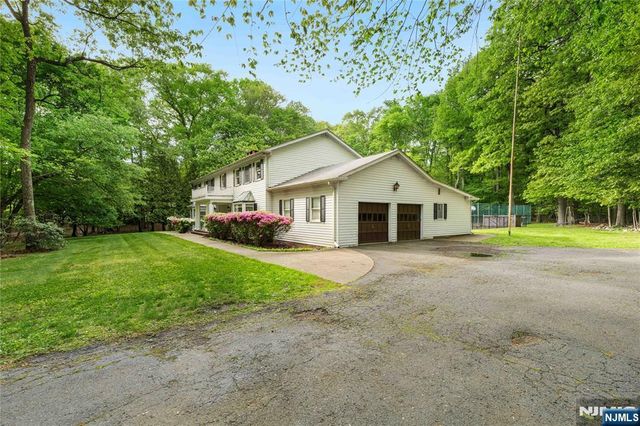 75 Woodcliff Lake Road, Saddle River, NJ 07458