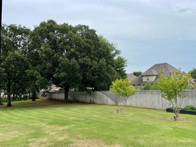 13681 S 23rd Street, Bixby, OK 74008