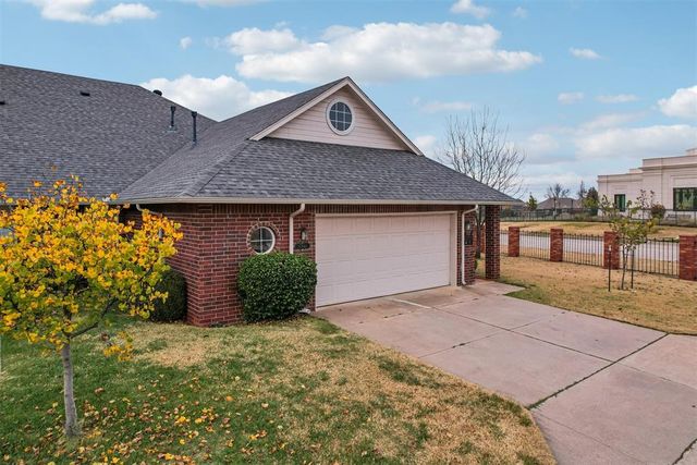 11941 N Mustang Road, Yukon, OK 73099