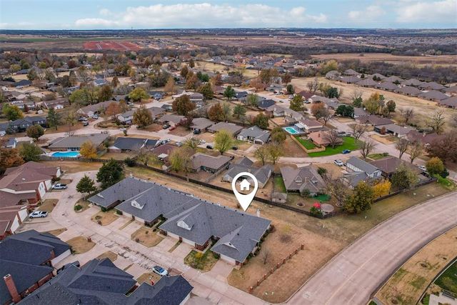 11941 N Mustang Road, Yukon, OK 73099