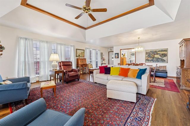 11941 N Mustang Road, Yukon, OK 73099