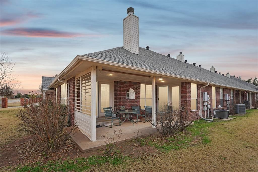11941 N Mustang Road, Yukon, OK 73099 | 1204130 | Cherrywood Real Estate