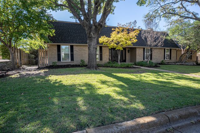 3812 Lands End Street, Fort Worth, TX 76109