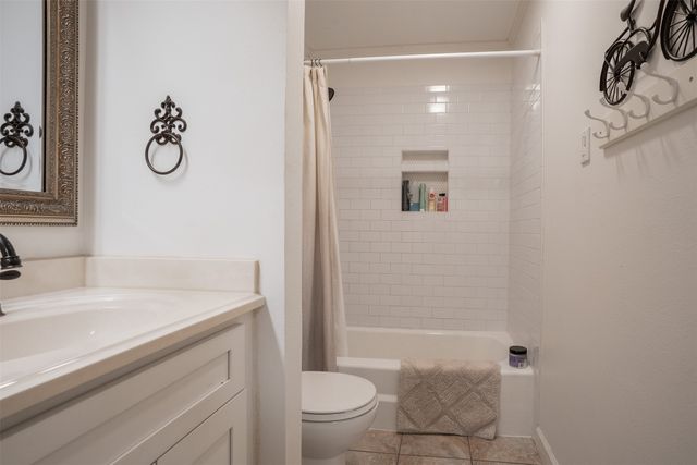 3812 Lands End Street, Fort Worth, TX 76109