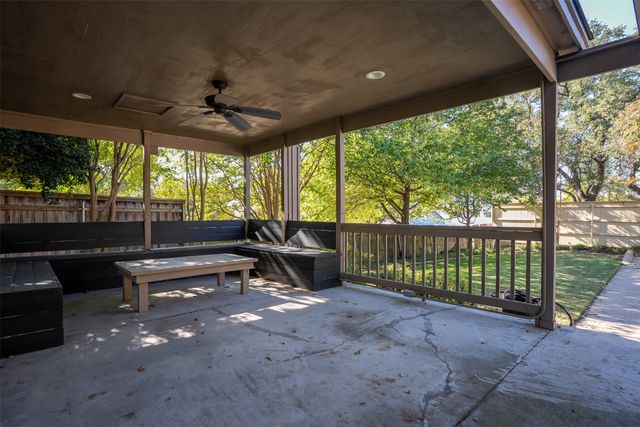 3812 Lands End Street, Fort Worth, TX 76109