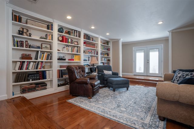 3812 Lands End Street, Fort Worth, TX 76109