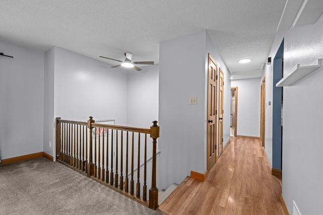 20 Valley Drive, Park View, IA 52748