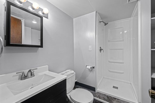 20 Valley Drive, Park View, IA 52748