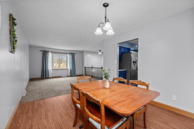 20 Valley Drive, Park View, IA 52748