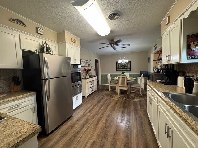 111 Grady Lane, Russellville, AR 72802