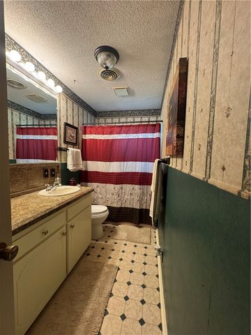 111 Grady Lane, Russellville, AR 72802