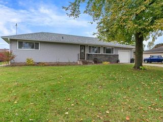 568 Locust Street S, Prescott, WI 54021