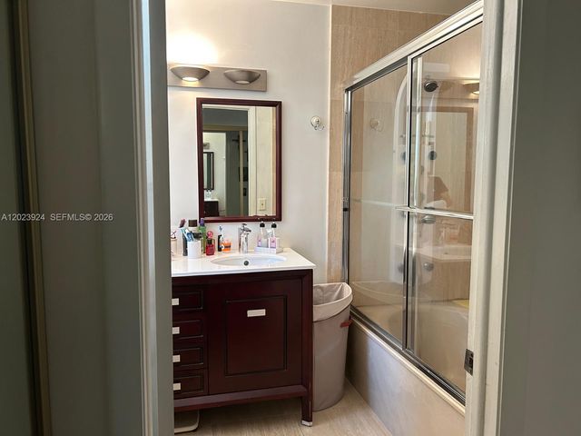 3689 Estepona Avenue F30B, Doral, FL 33178
