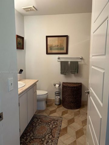 3689 Estepona Avenue F30B, Doral, FL 33178