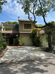3689 Estepona Avenue F30B, Doral, FL 33178