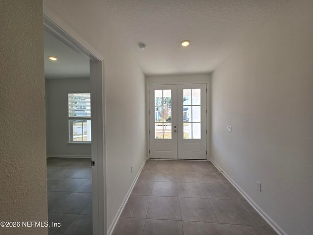 3527 AMERICANA Drive, Green Cove Springs, FL 32043