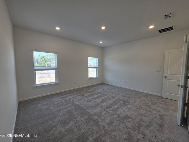 3527 AMERICANA Drive, Green Cove Springs, FL 32043