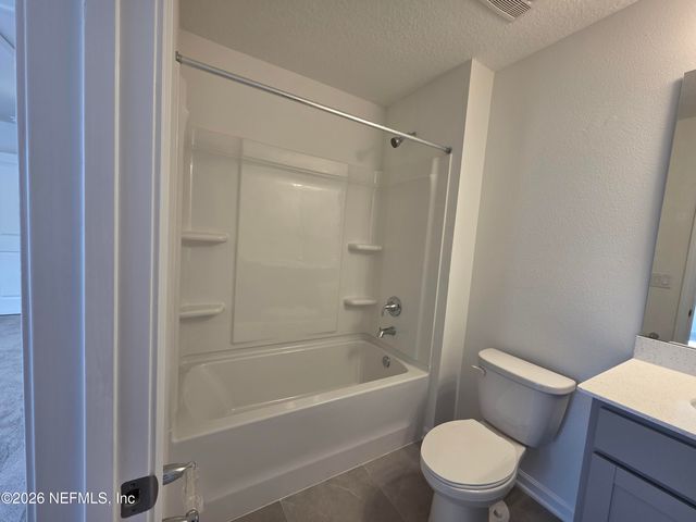 3527 AMERICANA Drive, Green Cove Springs, FL 32043