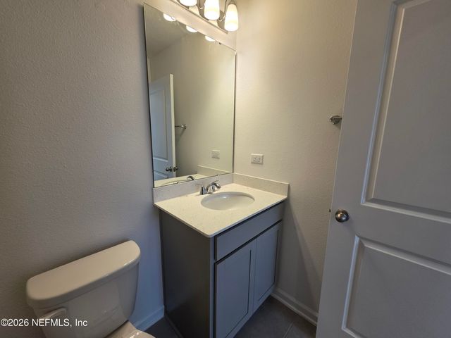 3527 AMERICANA Drive, Green Cove Springs, FL 32043