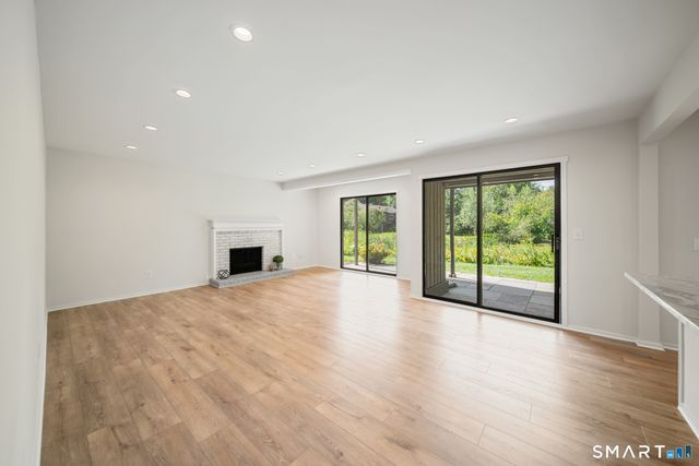 502 Heritage Village A, Southbury, CT 06488