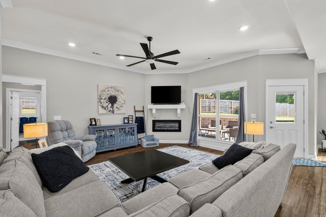 21 Turnberry Lane, Cabot, AR 72023