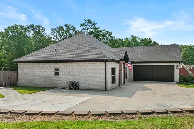 21 Turnberry Lane, Cabot, AR 72023