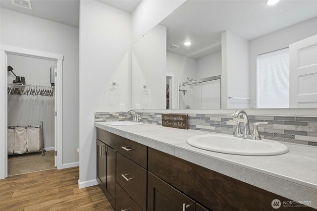 9908 Jackson Street SE, Yelm, WA 98597