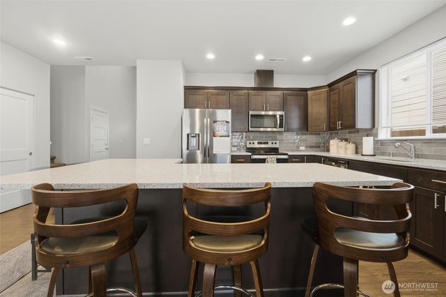 9908 Jackson Street SE, Yelm, WA 98597