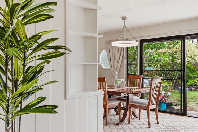 661 N Kainalu Drive, Kailua, HI 96734