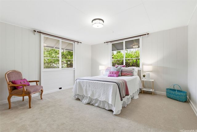 661 N Kainalu Drive, Kailua, HI 96734